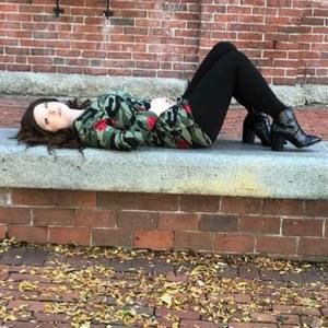 Meet your Posher, Kelsey